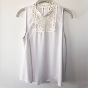 Francesca's Miami White Lace Crochet tank top, Medium